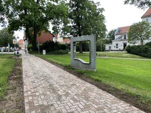 Bild vergr&ouml;&szlig;ern: Gehweg Blaues Auge