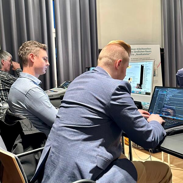 Bild vergr&ouml;&szlig;ern: Tagung Newkammer Chat