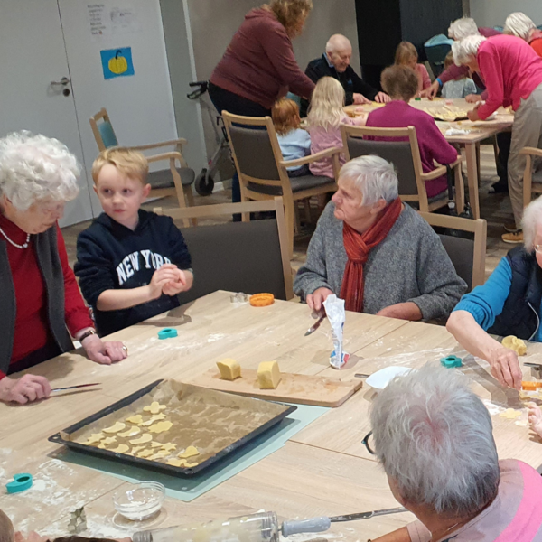 Bild vergr&ouml;&szlig;ern: Kita Spottberg backen 7