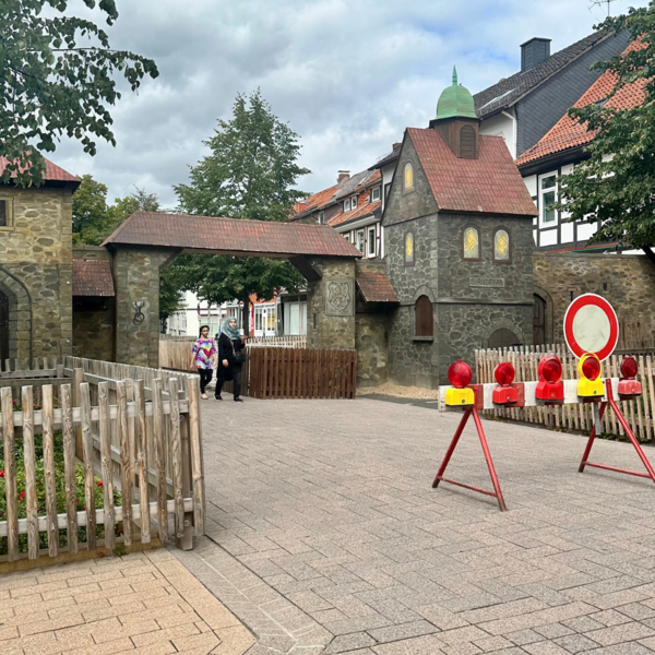 Bild vergr&ouml;&szlig;ern: Aufbauarbeiten Sehusafest (5)