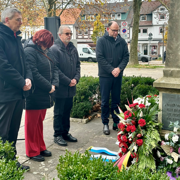 Bild vergr&ouml;&szlig;ern: Gedenktag 9. November (4)
