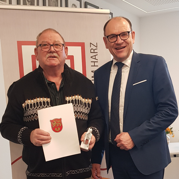 Bild vergr&ouml;&szlig;ern: Verabschiedung Hausmeister Uwe Eine