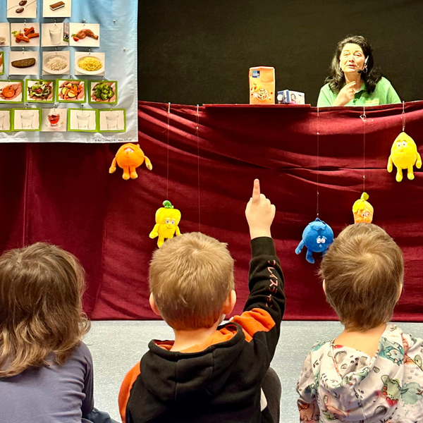 Bild vergr&ouml;&szlig;ern: Puppentheater 3
