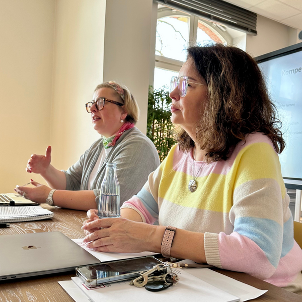 Bild vergr&ouml;&szlig;ern: Arbeitskreis Integration Bewerbungstraining (2)