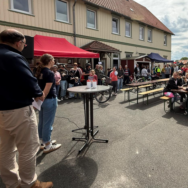 Bild vergr&ouml;&szlig;ern: Stadtradeln Auftakttour (9)