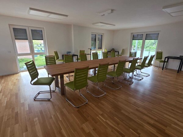 Bild vergr&ouml;&szlig;ern: Meetingraum im Palliativst&uuml;tzpunkt