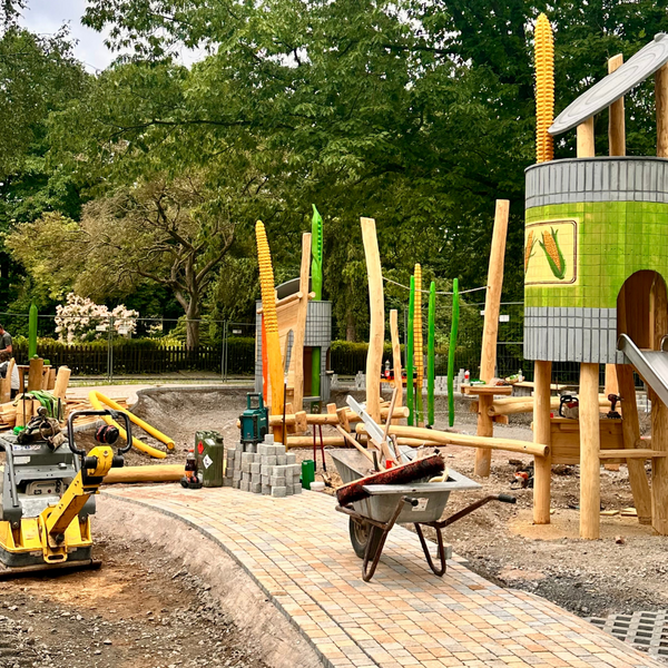 Bild vergr&ouml;&szlig;ern: Spielplatz Museum Baufortschritte (6)